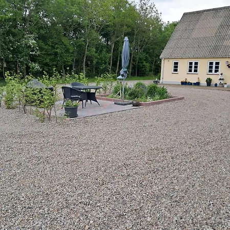 Naturskont Naer Vikingecenter, Se Og Oplev Den Gamle By Apartman